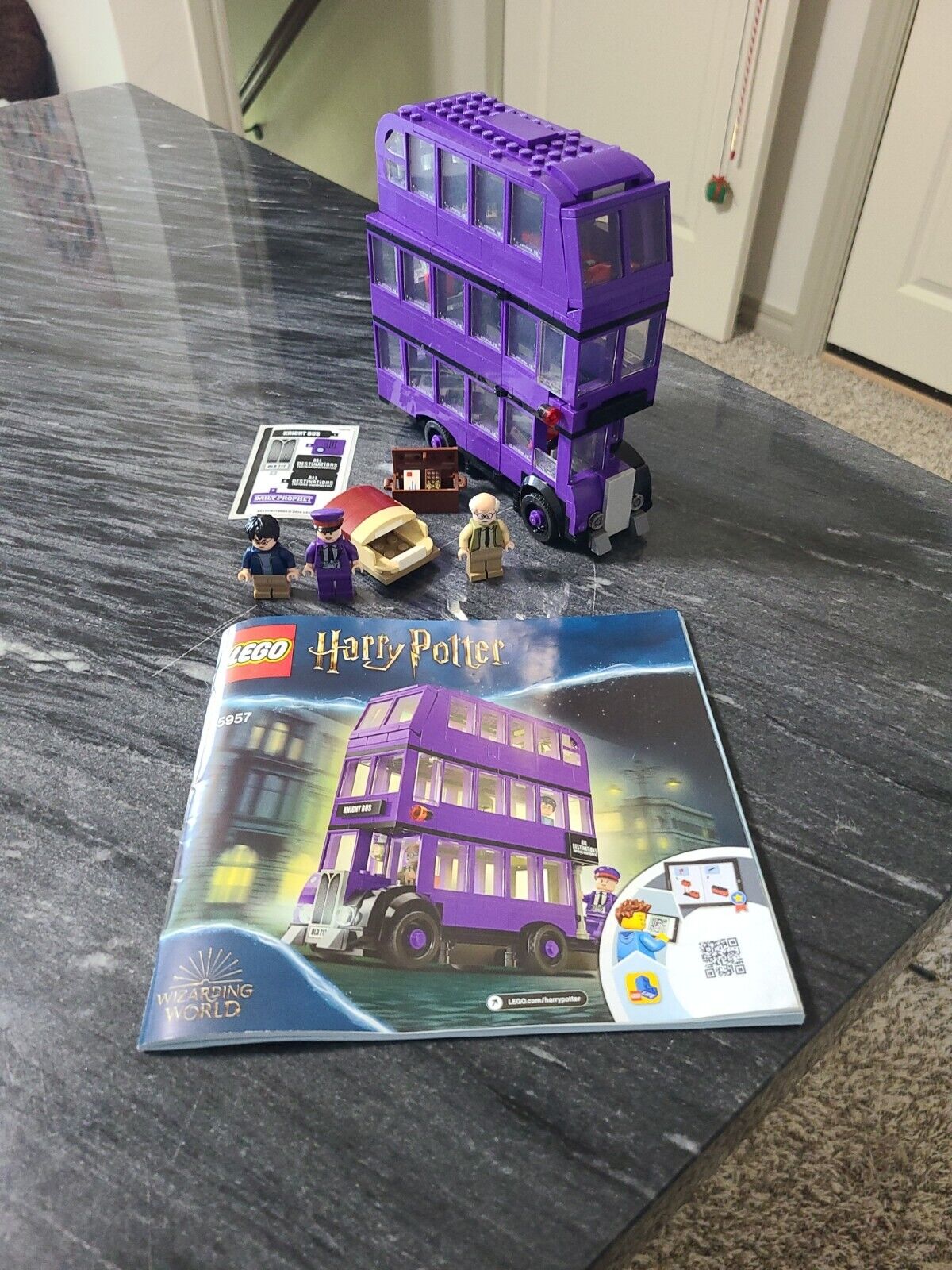 100% Complete LEGO Harry Potter 75957 The Knight Bus W/instructions