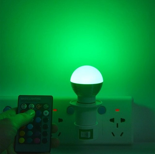 Bombilla LED Colores RGB 16 Colores Con Control Remoto Encantador Calidad - Picture 4 of 12