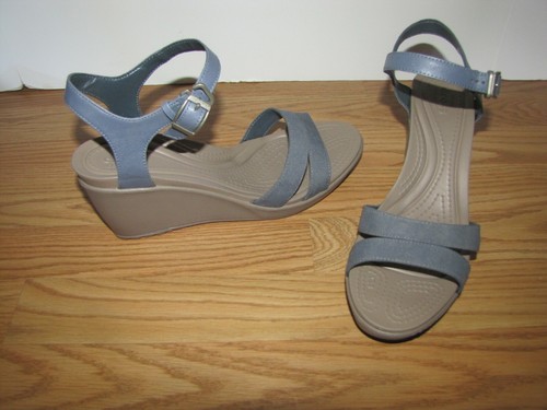 NWOT Crocs 'Leigh II' Gray Slate Wedge 