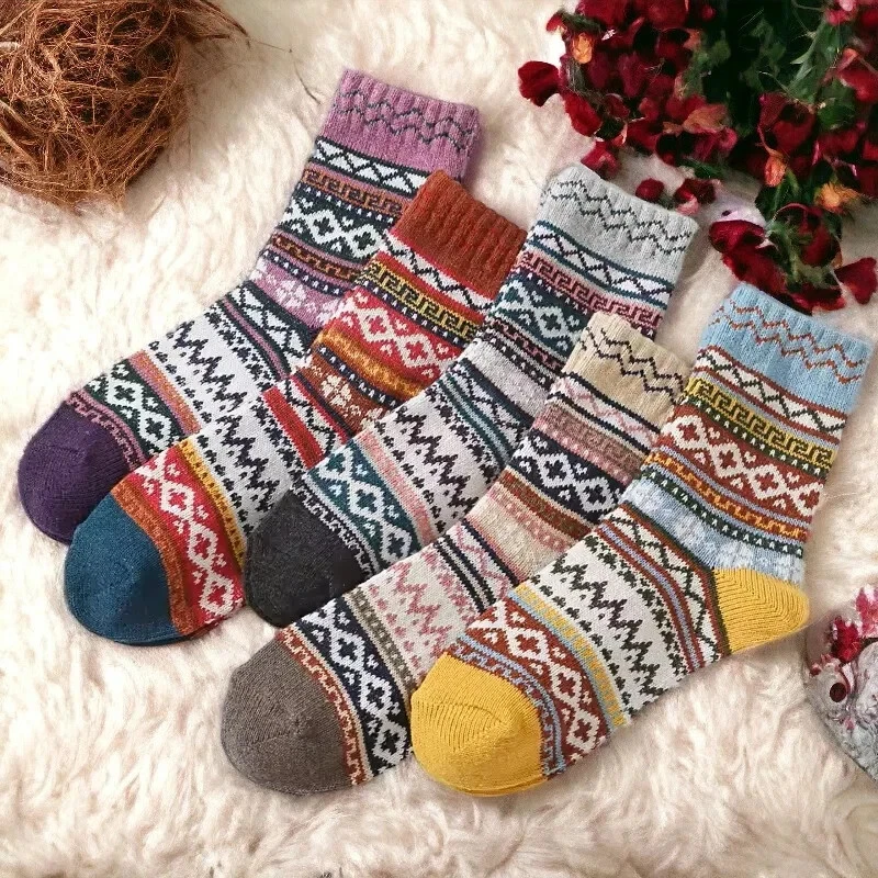5 Pairs Nordic Winter Soft Warm Wool Ethnic Style Socks UK 4-7 - Image 3 of 4