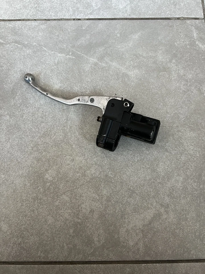 Yamaha XJ750 XJ 750 RJ 1982 SECA MSTR montaje de cilindro Foto 2 de 2