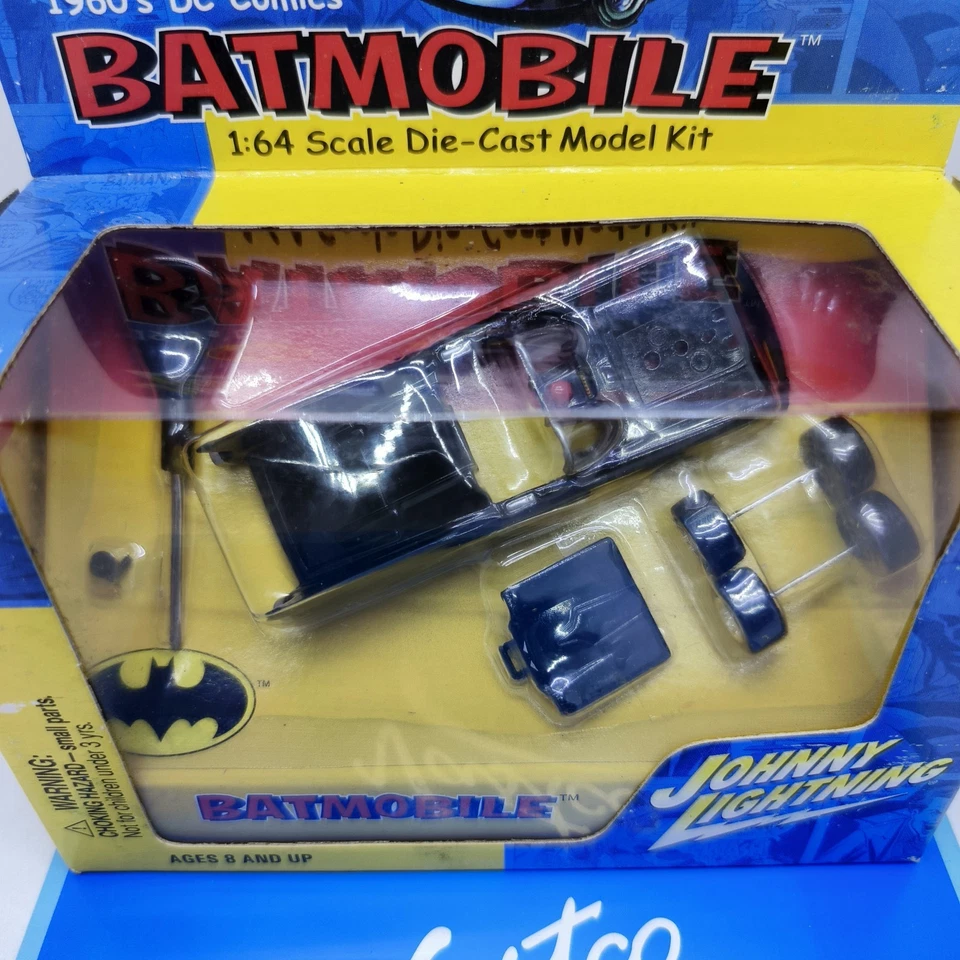 Johnny Lightning Batman 1960's DC Comics Batmobile 1/64 Scale Diecast Model Kit - Image 2 of 4