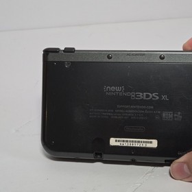 Nintendo New 3DS XL  Tested U.S Handheld Gaming System - Black