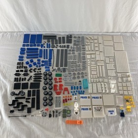 Lego City Police Incomplete Set 60139 Mobile Command Center