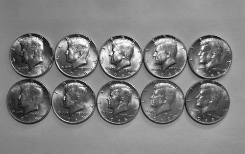 Lot of 10 AU / UNC - 1968 D 40% Silver Kennedy Half Dollars 116810
