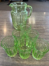 VINTAGE GREEN DEPRESSION PITCHER AND 6 MATCHING GLASSES *URANIUM*