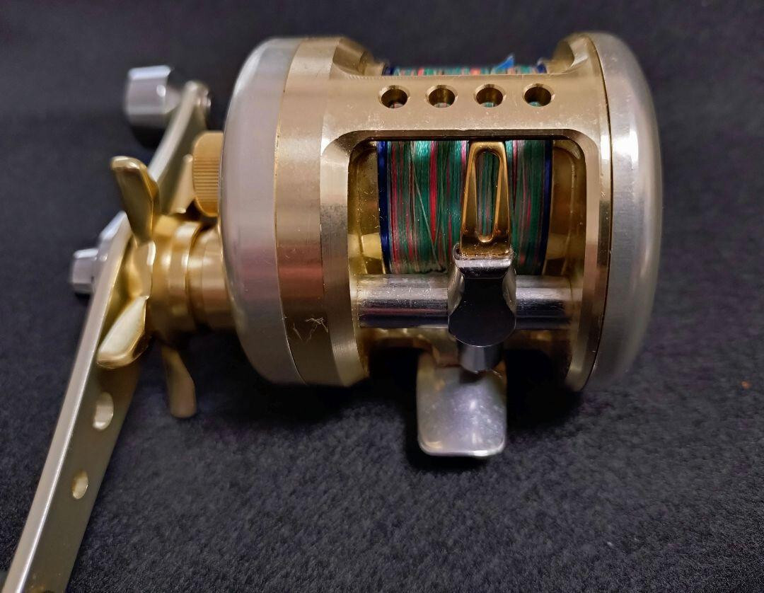 Daiwa Millionaire CVZ 100SFR Baitcast Fishing Reel RH