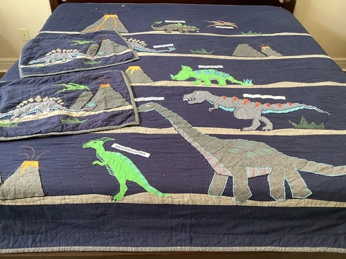 Pottery Barn kids Full Queen Quilt 2 Sham Navy Dinosaurs Hand-stitched Jurassic