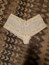 Maidenform Cheeky Hipsters 40734 Sz. 6-M NWOT