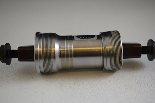 Shimano BB-UN52 Bottom bracket 108mm 36x24T Italian threaded square vintage NOS - Picture 5 of 7