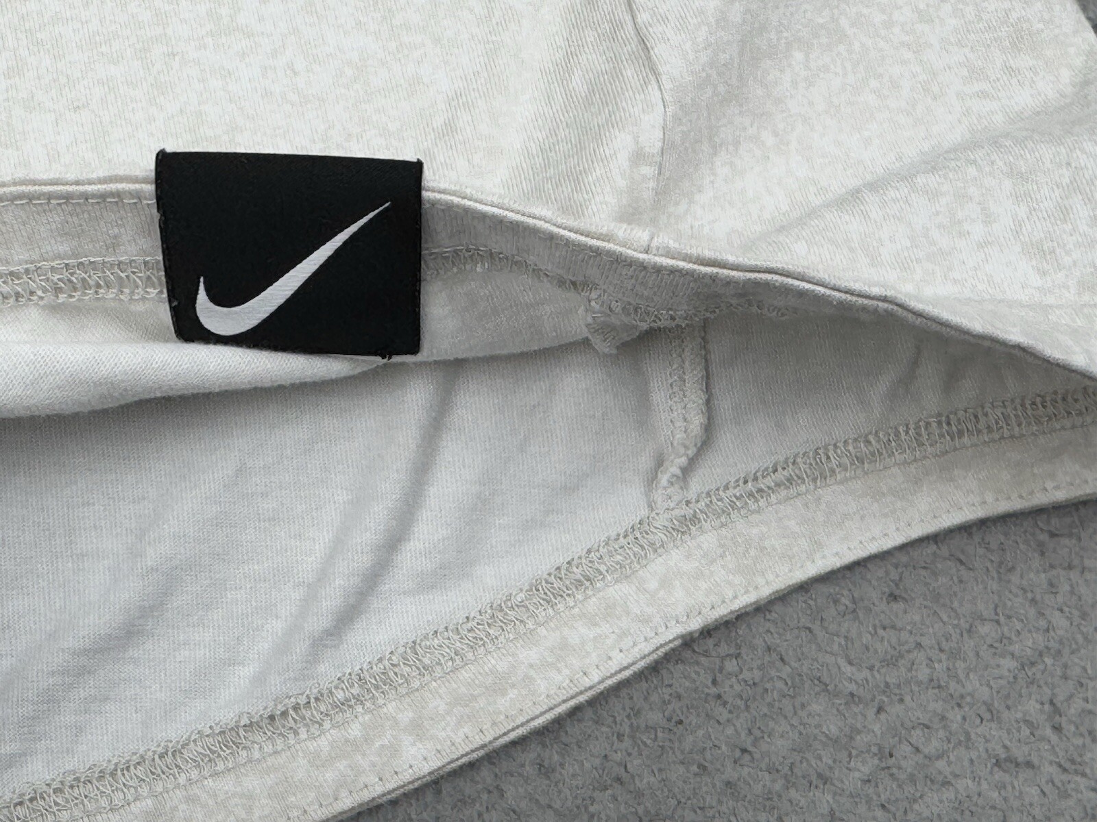 Nike Golf Club Shirt Mens XL Beige NGC Dri-Fit Loose Fit Performance FD5774 image 3