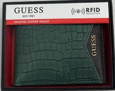 New Guess Men's Genuine Leather Passcase Wallet Green/Brown Color $24.50