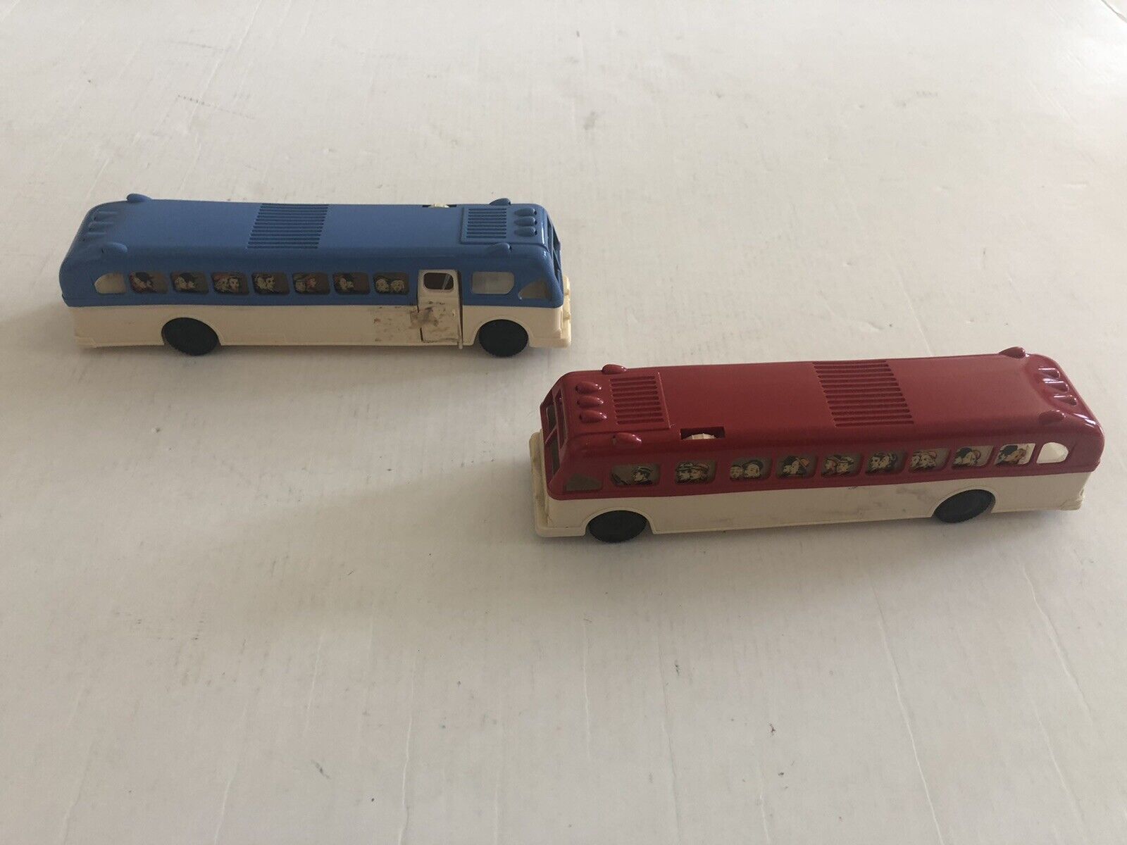 Rare Keystone Plastic Red And Blue K-50 Bus Damaged And Residue W/ Some Inserts