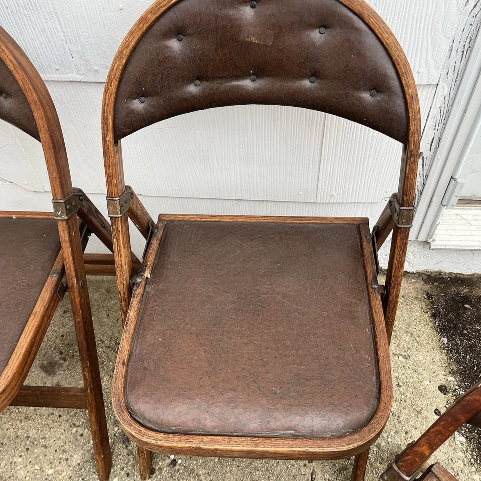 4 sillas plegables antiguas de madera curvada asiento acolchado de vinilo marrón Art Deco años 30 Foto 4 de 4