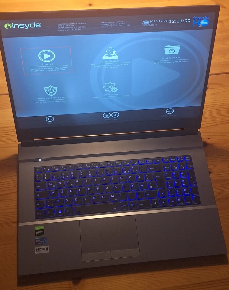 Aquado Notebook 17,3” I5 M1739-GTX1650