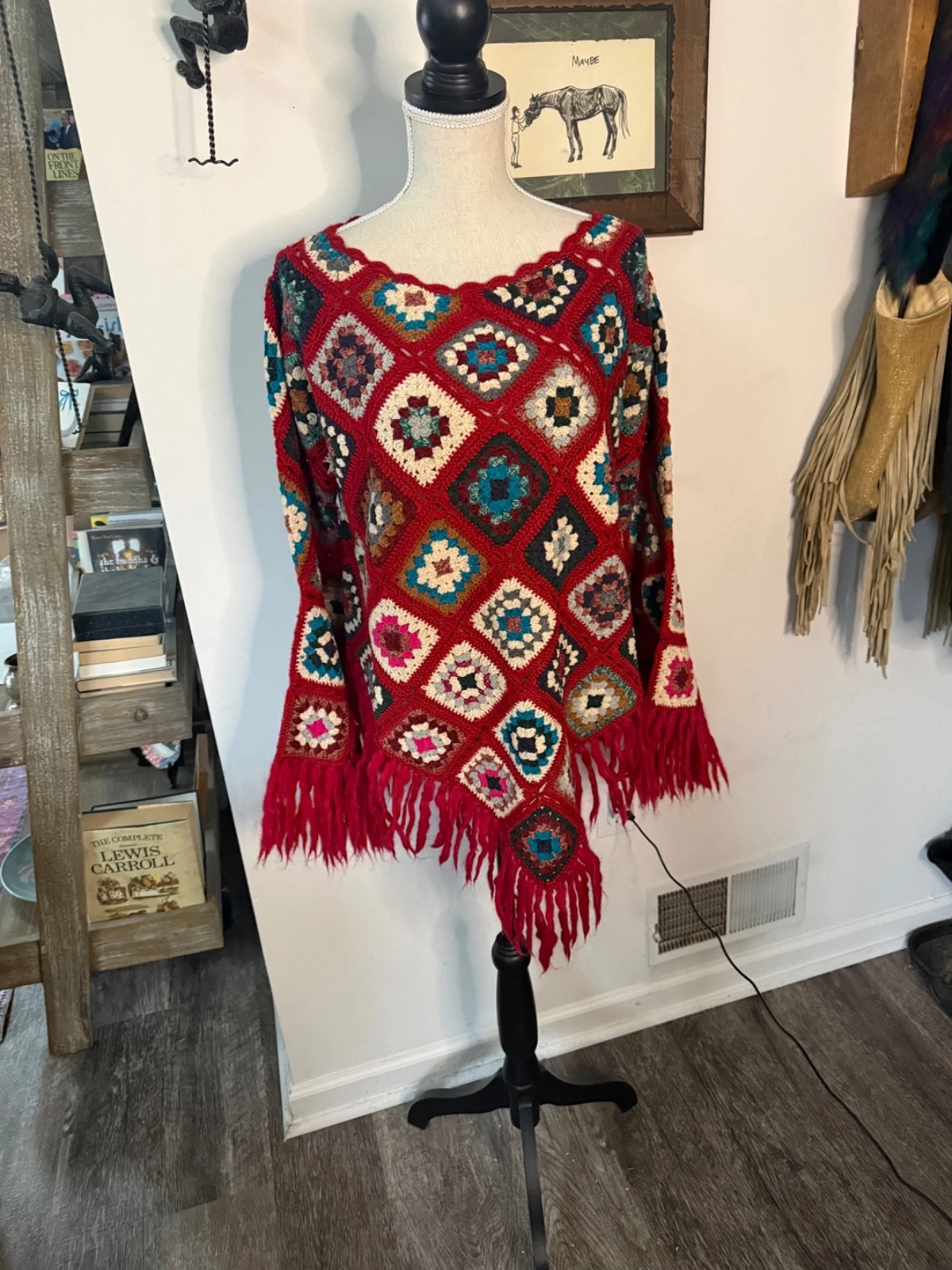 Vintage SUE WONG Granny Square Crochet Fringe Sweater Poncho L Wool