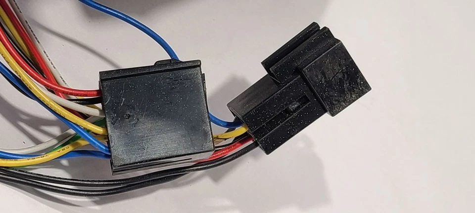 1988-1993 DODGE DYNASTY LH Driver Side View Mirror Power Without Memory   - Image 3 of 4