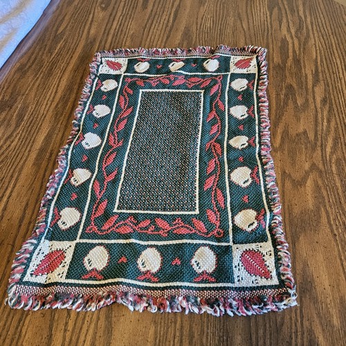 5 Woven Apple Tapestry Red Green Placemat Country Cottage Vintage - Picture 7 of 9