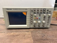 Tektronix TDS2012 Two Channel Digital Storage Oscilloscope bad screen