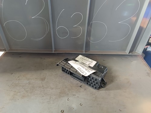 Audi A6 4F Bj.04 / Bordnetzsteuergerät ILM Beifahrer 4F0907280A 68000KM!