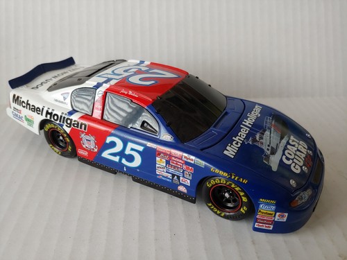 NASCAR ACTION JERRY NADEAU #25 COAST GUARD 2000 CHEVY MONTE CARLO DIECAST BANK - Picture 8 of 9