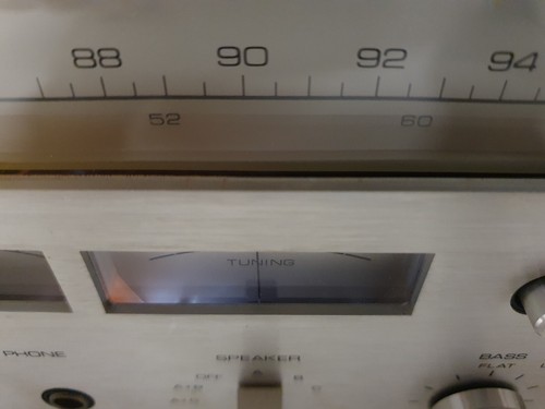 Akai AA-1050 Stereo receiver - 35w 4-16Ohm - Fully working - Picture 4 of 15