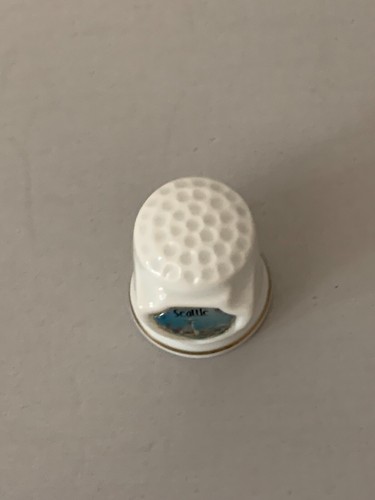 Seattle Thimble, collectible thimble, souvenir thimble, keepsake thimble, EUC - Picture 3 of 4