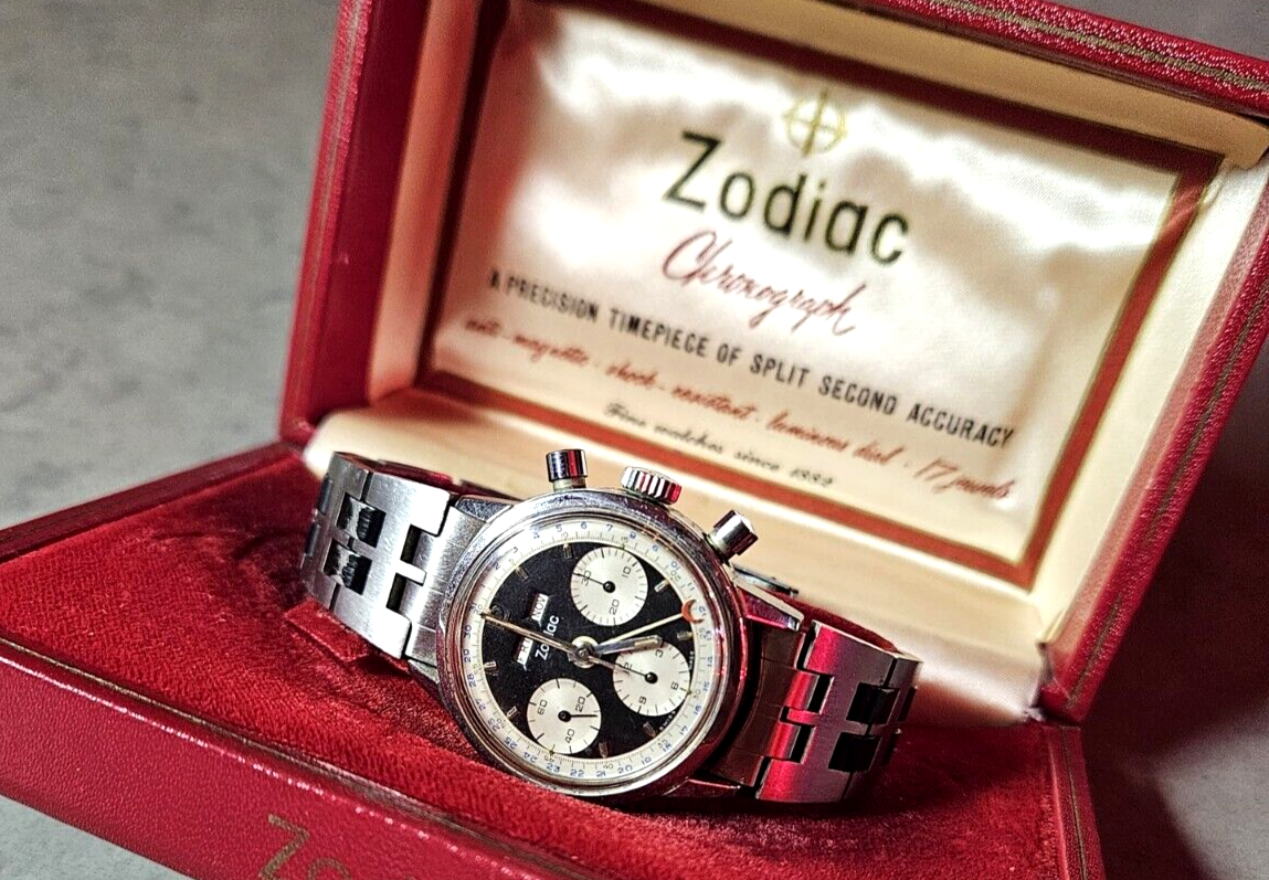 Vtg ZODIAC Heuer Carrera Dato Chronograph Triple Date Watch 2547N