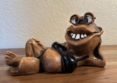 Wooden Frog In A Bikini Bill Vernon Shade Tree Creations Inc. Made