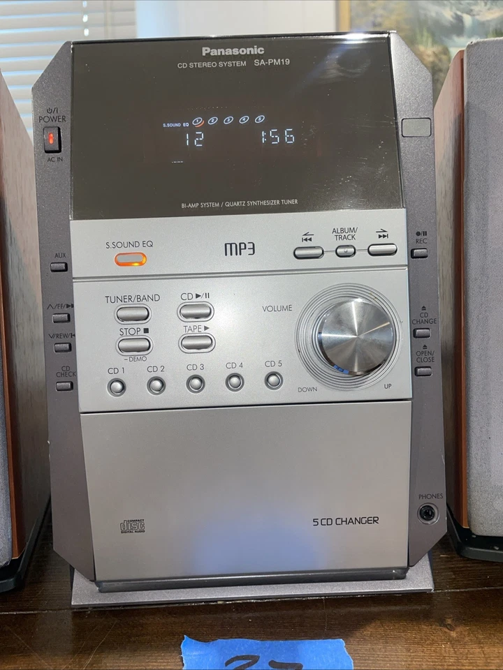 Panasonic SA-PM19 - 5 Disc, AM/FM Radio CD Stereo System - Tested - Image 4 of 4