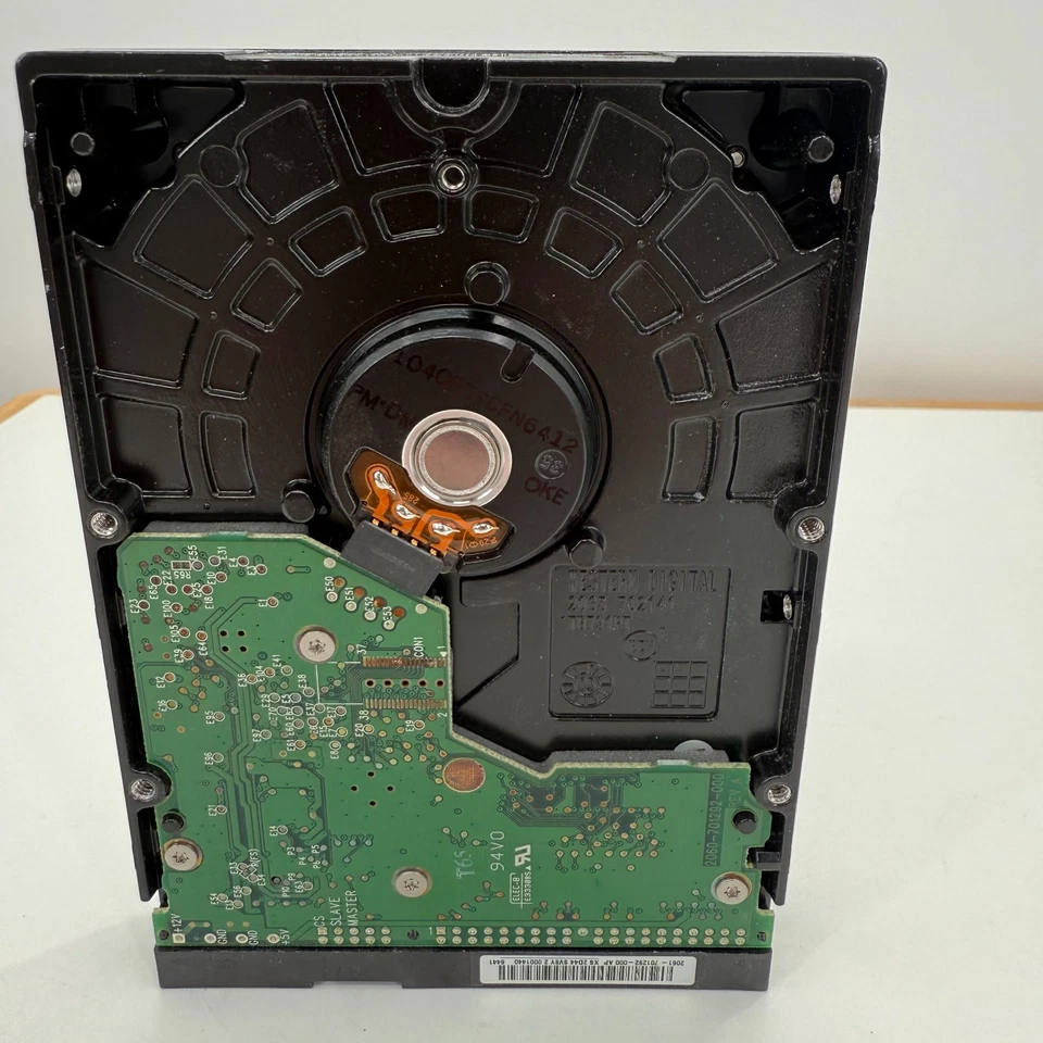 Western Digital 40GB WD400BB Internal 7200 RPM Hard Disk Drive Untested - Image 2 of 4