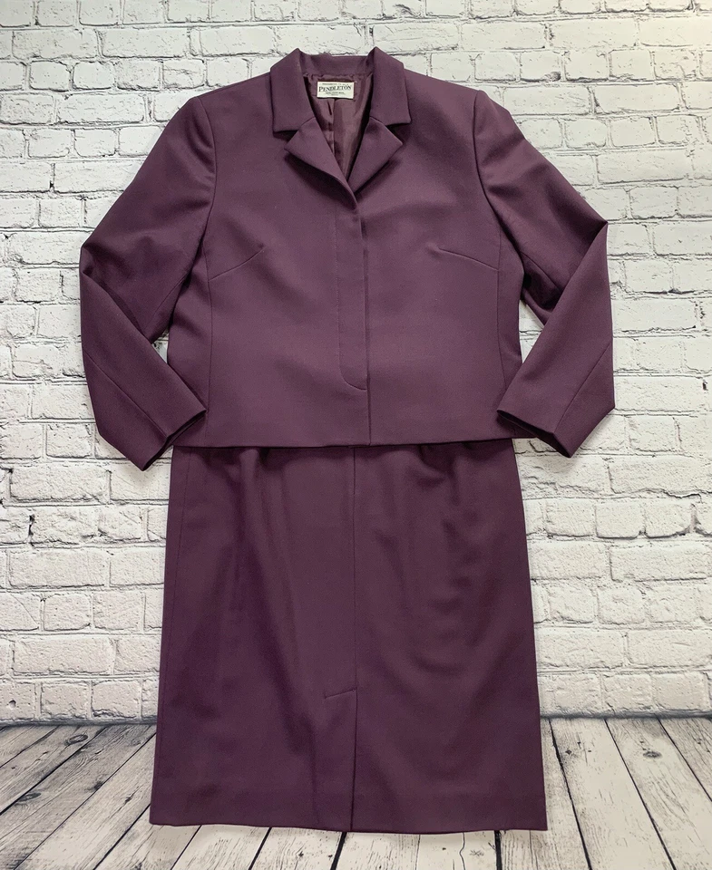 Pendleton 100% Virgin Wool Women’s 2 Piece Suit Sz Petite Skirt Purple/Maroon - Image 3 of 4
