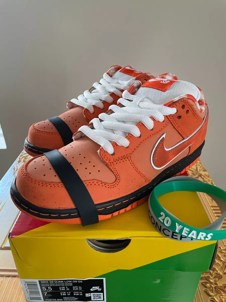 SPECIAL BOX Concepts Nike SB Dunk Low Orange Lobster 7 Women 5.5 Men  Bearbricks