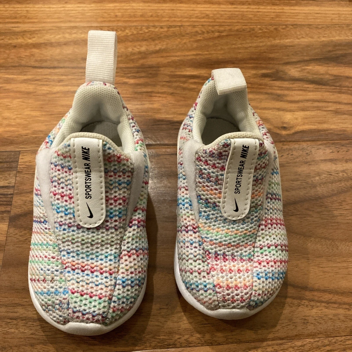 Nike viale baby clearance