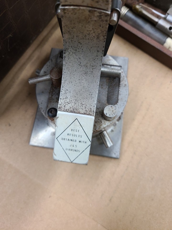 J&S Tool Angle Wheel Dresser Fluidmotion Radii Angle Dresser w/ Case