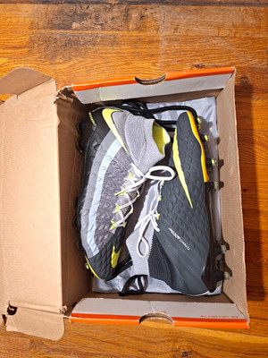 Nike Hypervenom Phantom 3 DF SE FG Air Max Soccer Cleats US 9.5