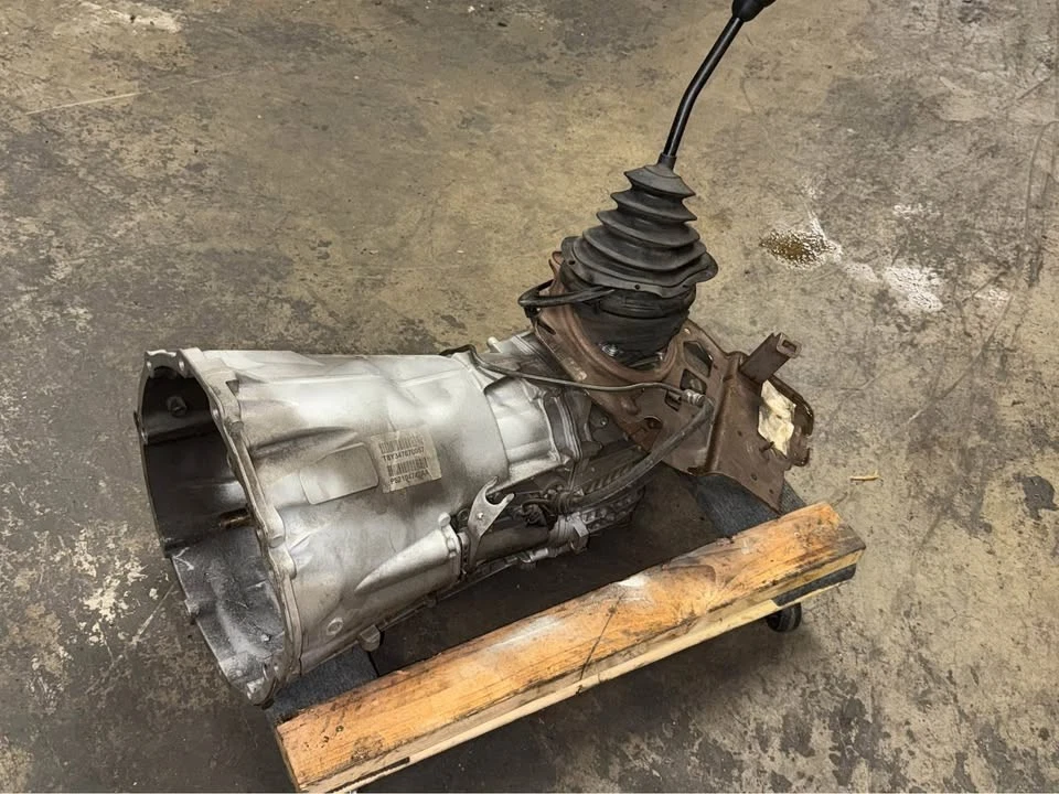 2007 2008 2009 2010 Jeep Wrangler Manual Transmission 4x4 3.8L 52104740AA 86K mi - Image 2 of 4