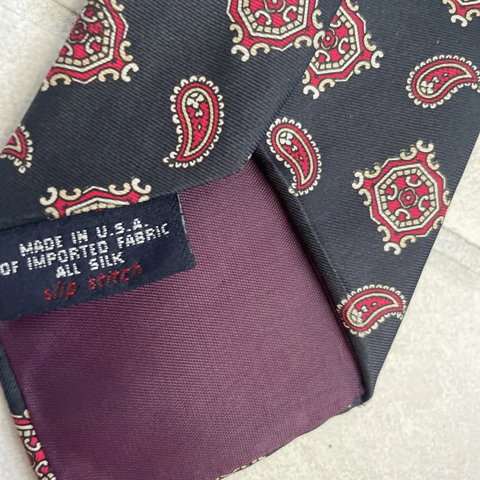 Corbata Damon Para Hombre Negra Geométrica Talla Única Seda Clásica Diseñador De Colección Años 90 Hecha en EE. UU. Foto 4 de 4