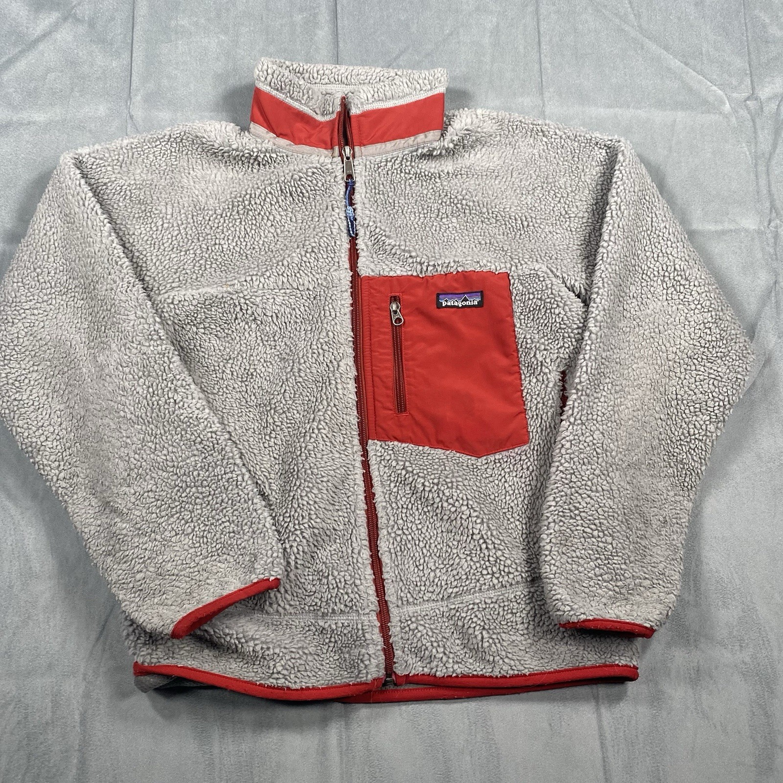 Patagonia Retro-X Deep Pile Fleece Jacket Men’s Size XS Gray Red Pocket Zip Up thumbnail 2