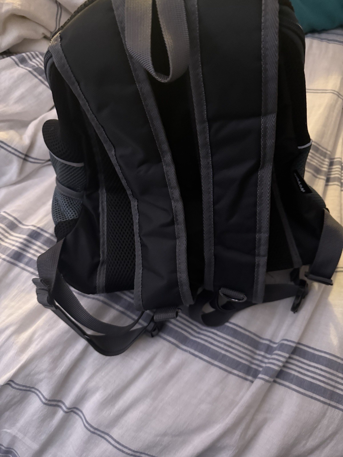 Pet Dog Carrier Backpack Puppy Carrier Front Pack Travel Back Pack Breathable US