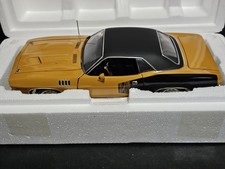 ACME/YCID 1:18 1971 Plymouth Cuda 340 In Bahama Yellow W/Black Top  Int. NEW