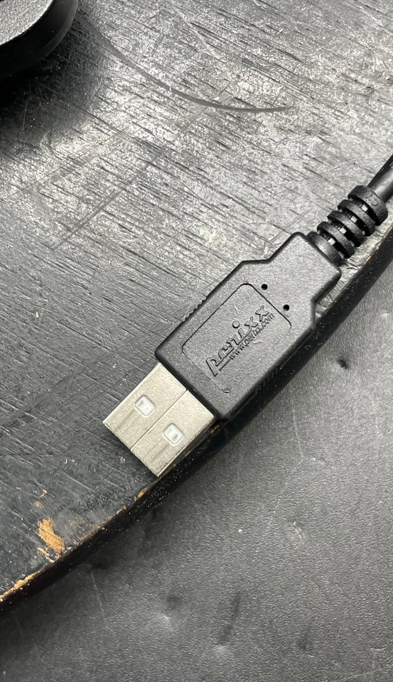 Teclado dividido ergonómico con cable Perixx Periduo-406 con rueda de desplazamiento integrada Foto 2 de 4