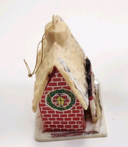 Vintage 1970s Red House W/Snow Green Chenille Tree Gold Tone Santa Plastic - Picture 16 of 16