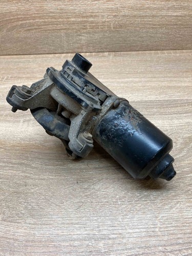 159200 1920 Denso Mitsubishi Galalant Window wiper motor - Picture 2 of 7