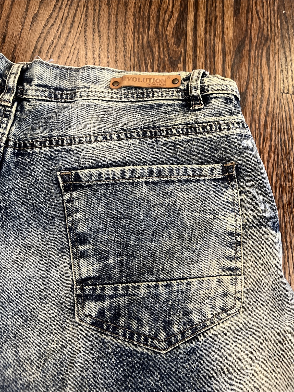 Evolution In Design - Mens Size 40 Jean Shorts Blue Denim Distressed Acid Washed - View 8