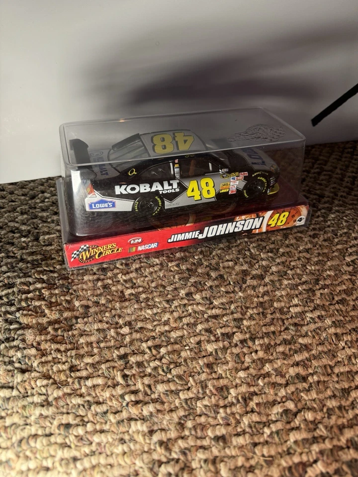 Raro círculo de ganadores de cobalto Jimmy Johnson Foto 4 de 4