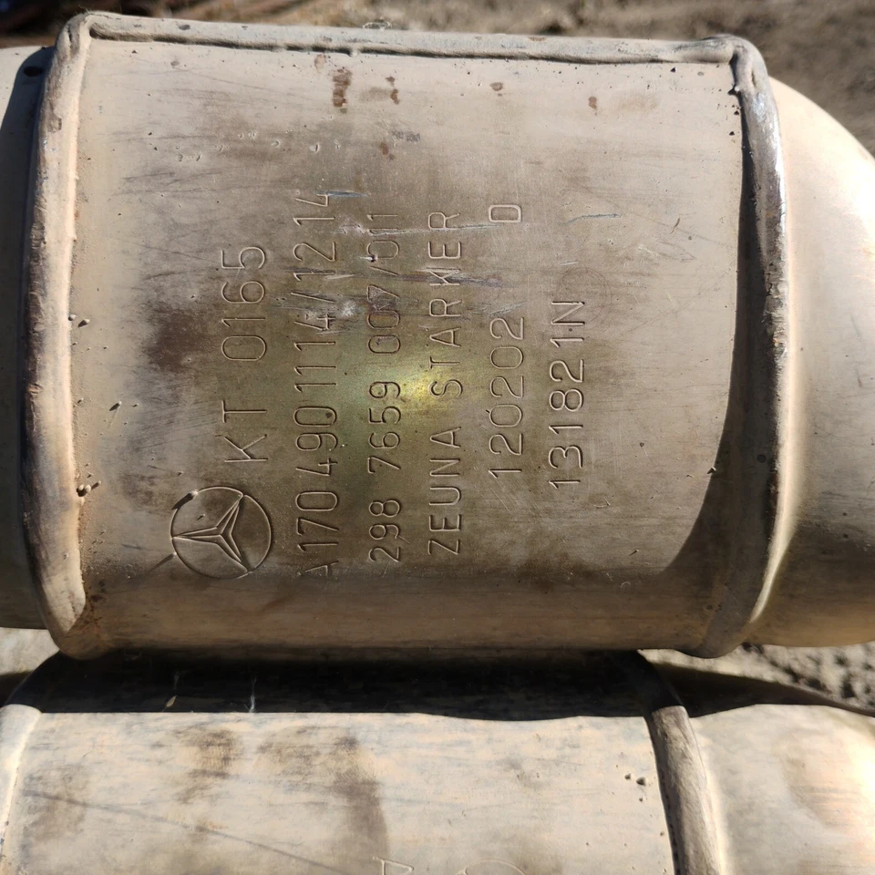 Mercedes Benz clk430 V8 2002 convertidor catalítico lado derecho Foto 3 de 3