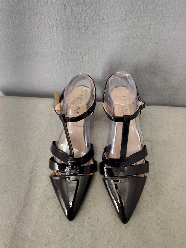 Zapatos de vestir Journee Collection para mujer Pump 10 negros con correa en T tacón de gatito Foto 3 de 4