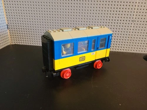 Vintage Lego 7710 Train Carriage