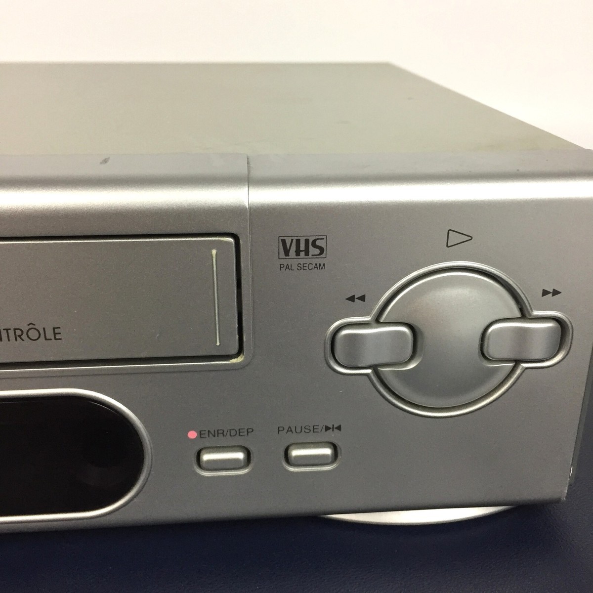 Magnétoscope LG C470 4 Têtes, Lit Les Cassettes VHS En NTSC, Pal Et Secam, Occasion